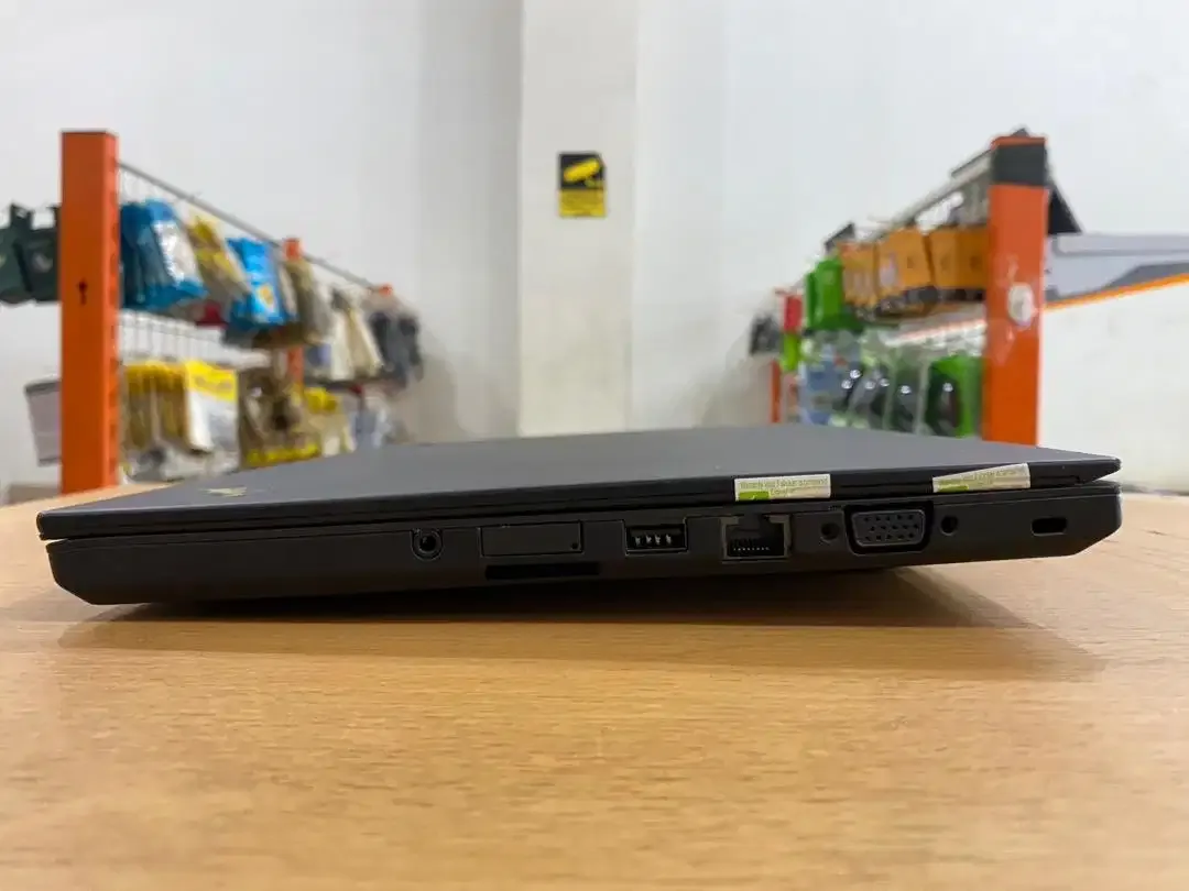 Lenovo ThinkPad T450 Core i5 Ram 8Gb SSD 128GB 14in Slim Mulus Murah - Image 5 of 10