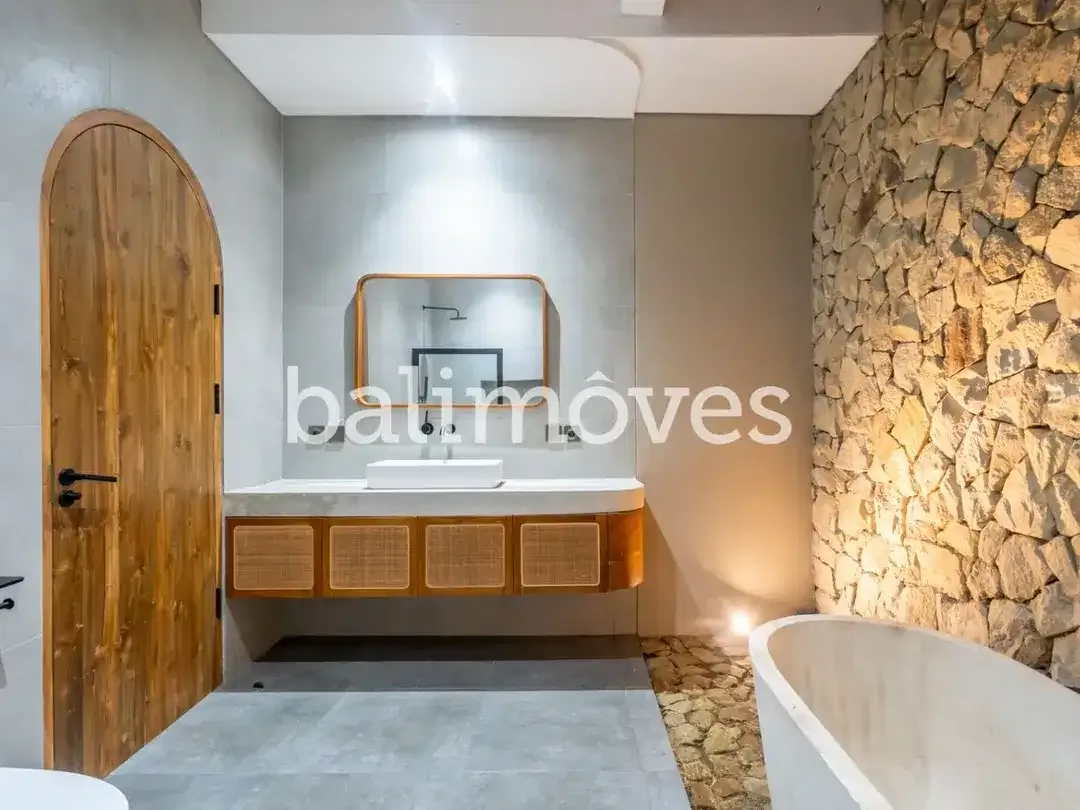 Vila Baru dengan Tiga Kamar Tidur yang Indah di Sanur - Image 6 of 10