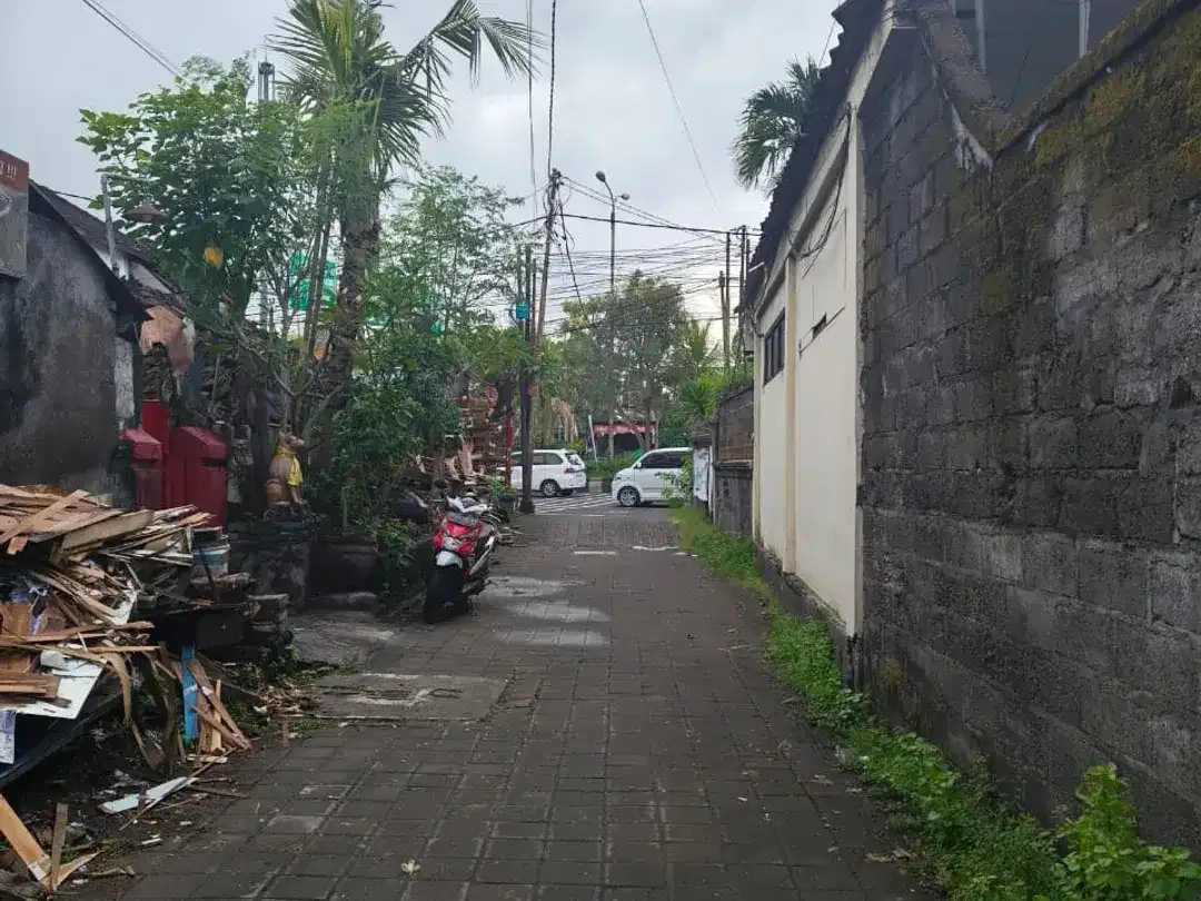 FOR SALE RUMAH KOST 2LT HITUNG TANAH LOKASI PREMIUM SANUR - Image 9 of 10