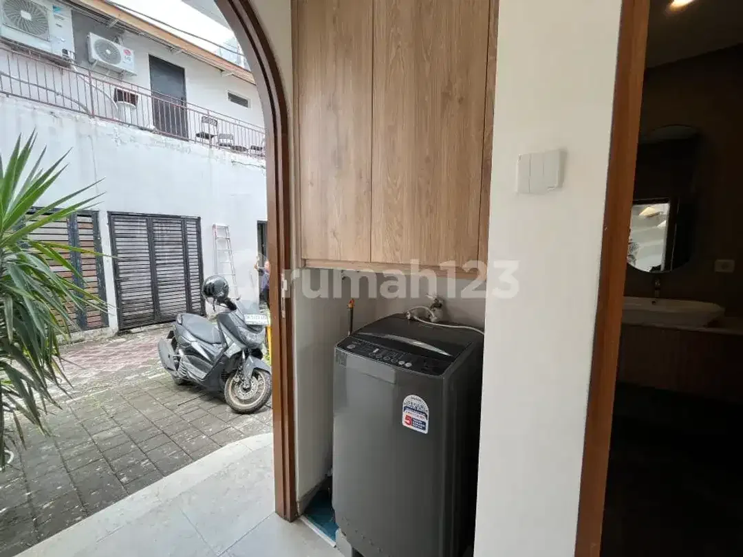 Townhouse Villa in Downtown Canggu for Rent - Image 6 of 10