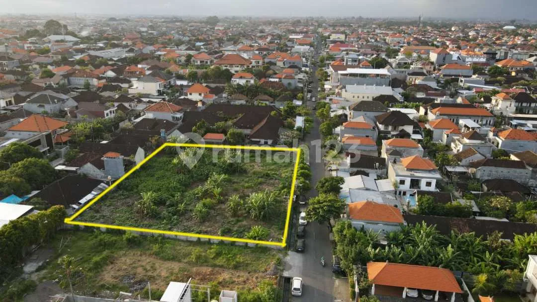 Tanah di Tukad Batanghari Renon Denpasar 2400M2 - Image 1 of 4