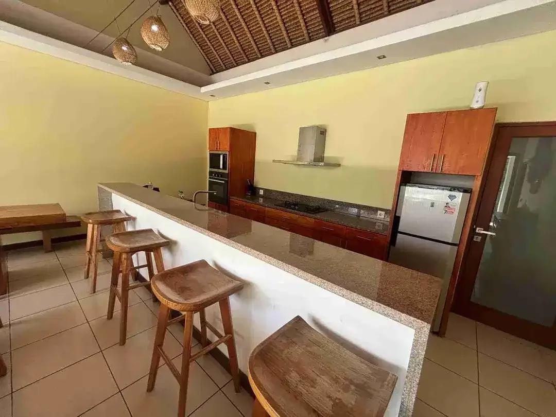 For Rent Big Villa at Kerobokan area - Image 9 of 10