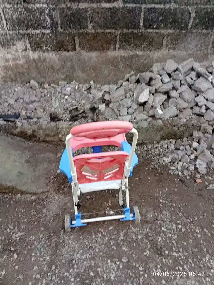 dijual dorongan anak - Image 2 of 2