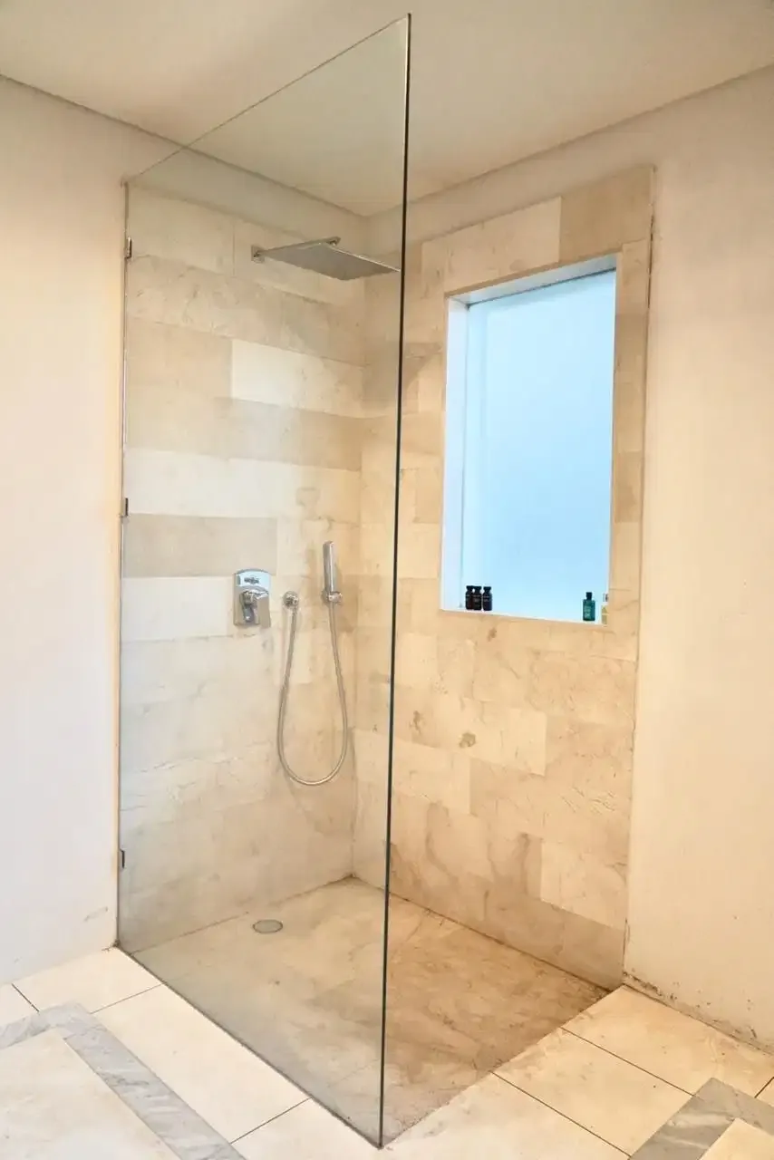 2nd floor villa for sale, Umalas location - Image 8 of 10