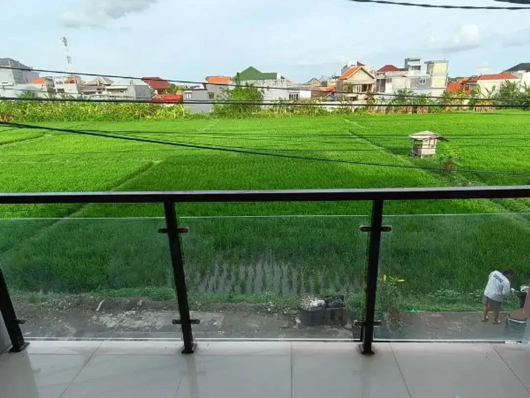 RUMAH SIAP HUNI VIEW SAWAH DEKAT TOL BALI MANDARA SANUR - Image 6 of 7