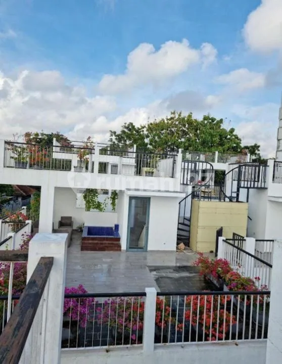 Villa Dijual Lokasi Jimbaran - Image 1 of 4