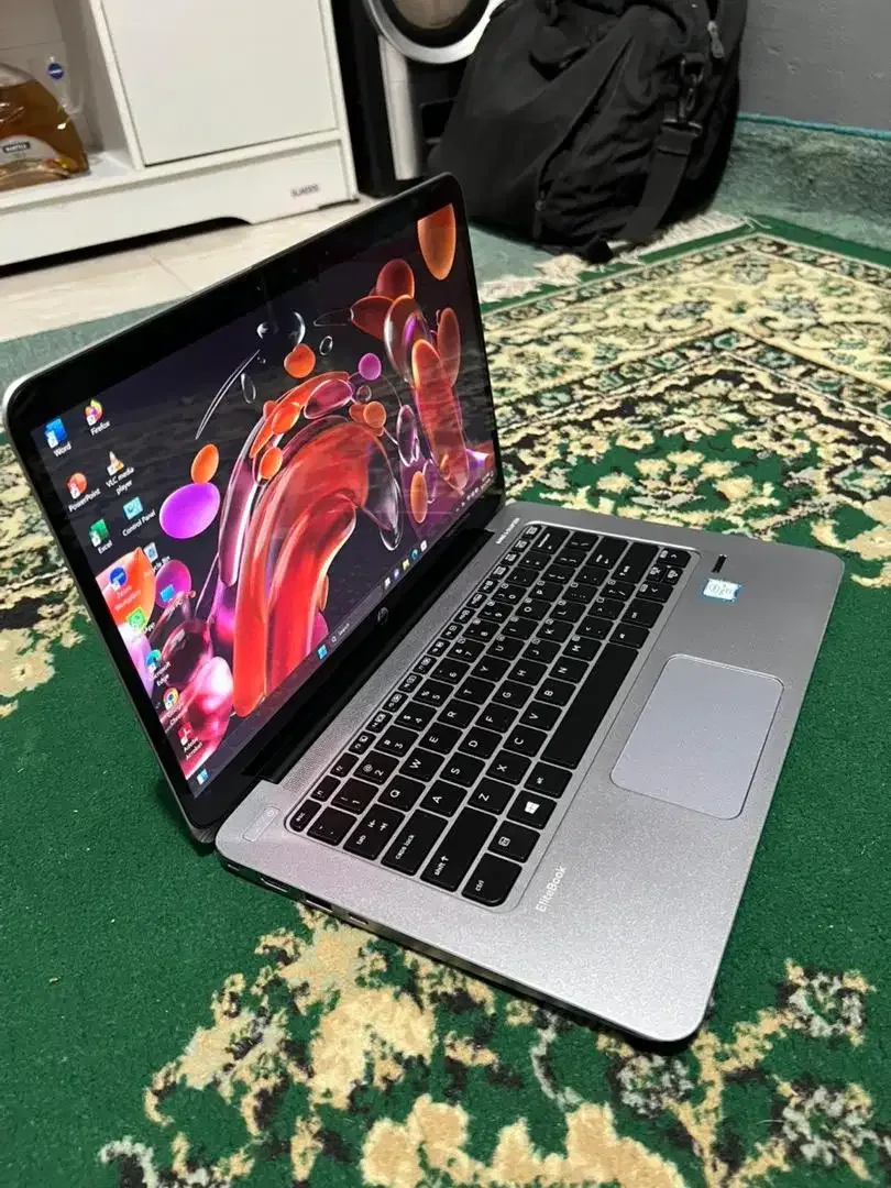 Laptop HP Elitebook 1030 G1 Core M7 Layar 3K Tochscreen - Image 2 of 7