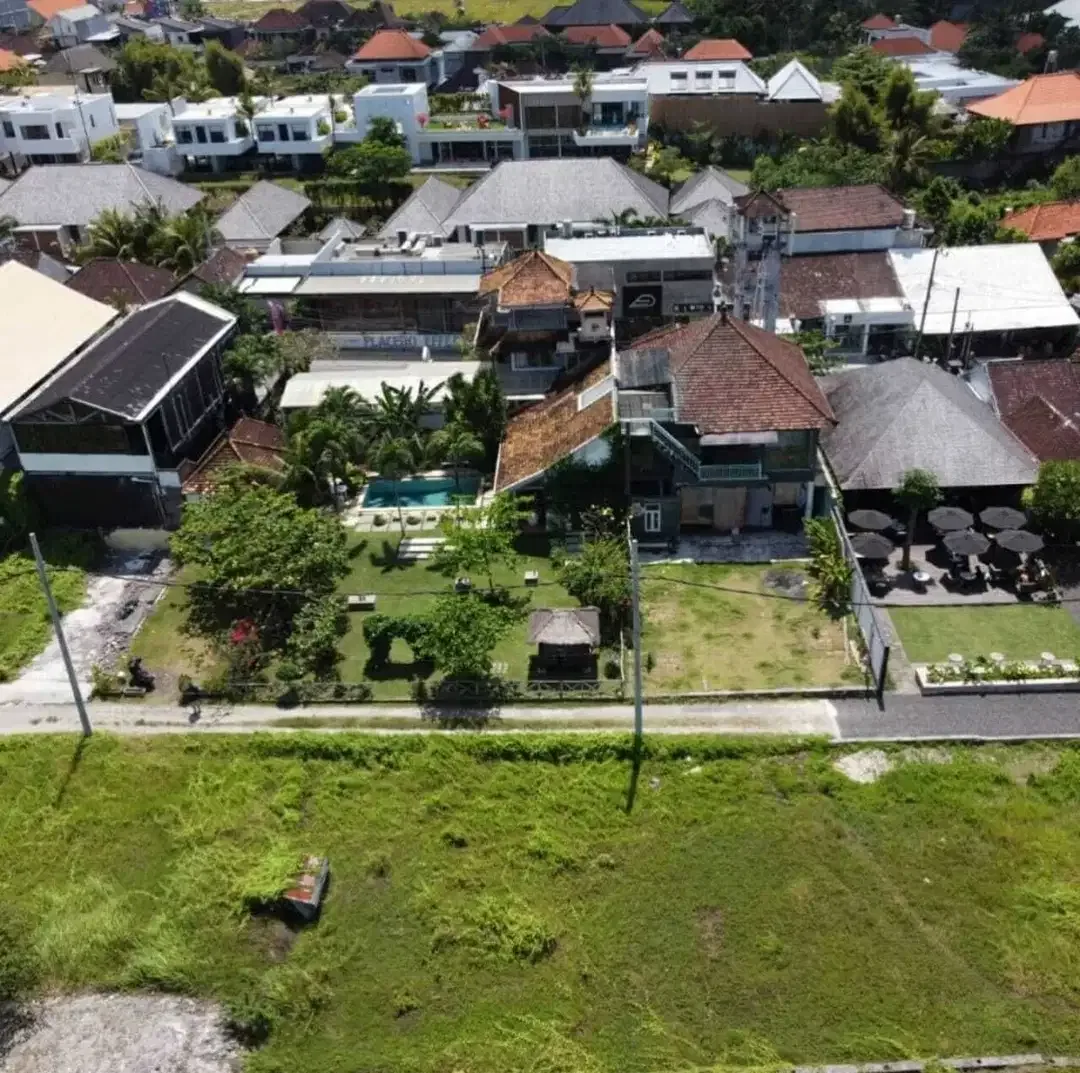 TANAH CANGGU BERAWA DEKAT FINNS BEACH CLUB DAN HOLLYWING - Image 2 of 10