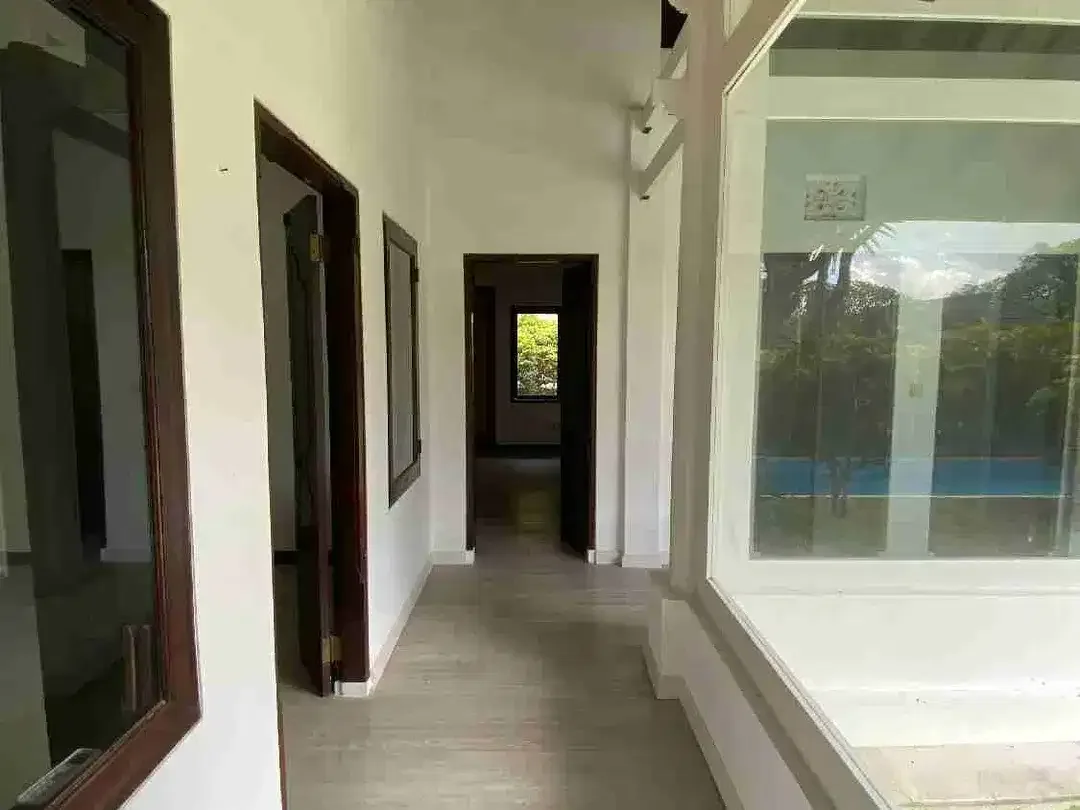FOR SALE PRIME FREEHOLD VILLA 3BR IN UMALAS 575 sqm - Image 9 of 10