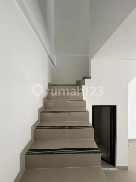 Dijual Ruko Modern di Denpasar Barat Investasi Terbaik - Image 3 of 4