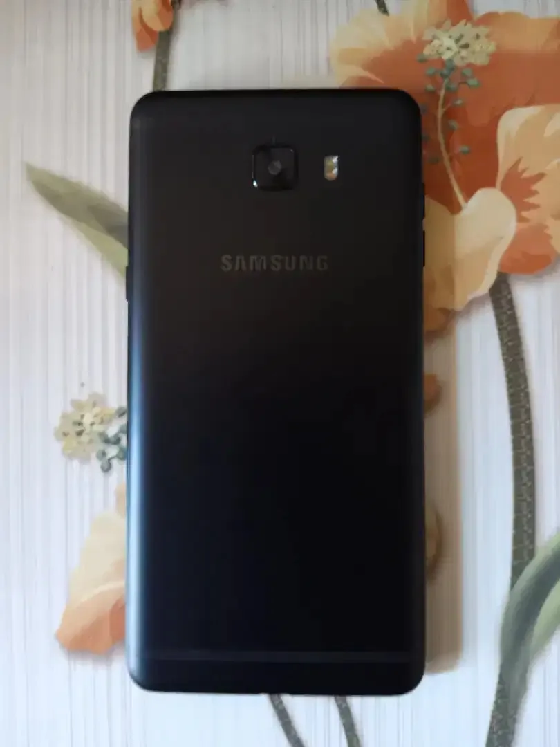 Samsung GALAXY C9Pro Terbaru - Image 7 of 7