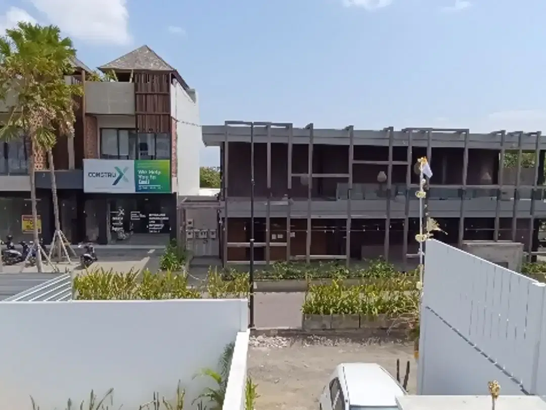 Villa Strategis Minimalis Kayu Tulang Canggu Bali - Image 10 of 10