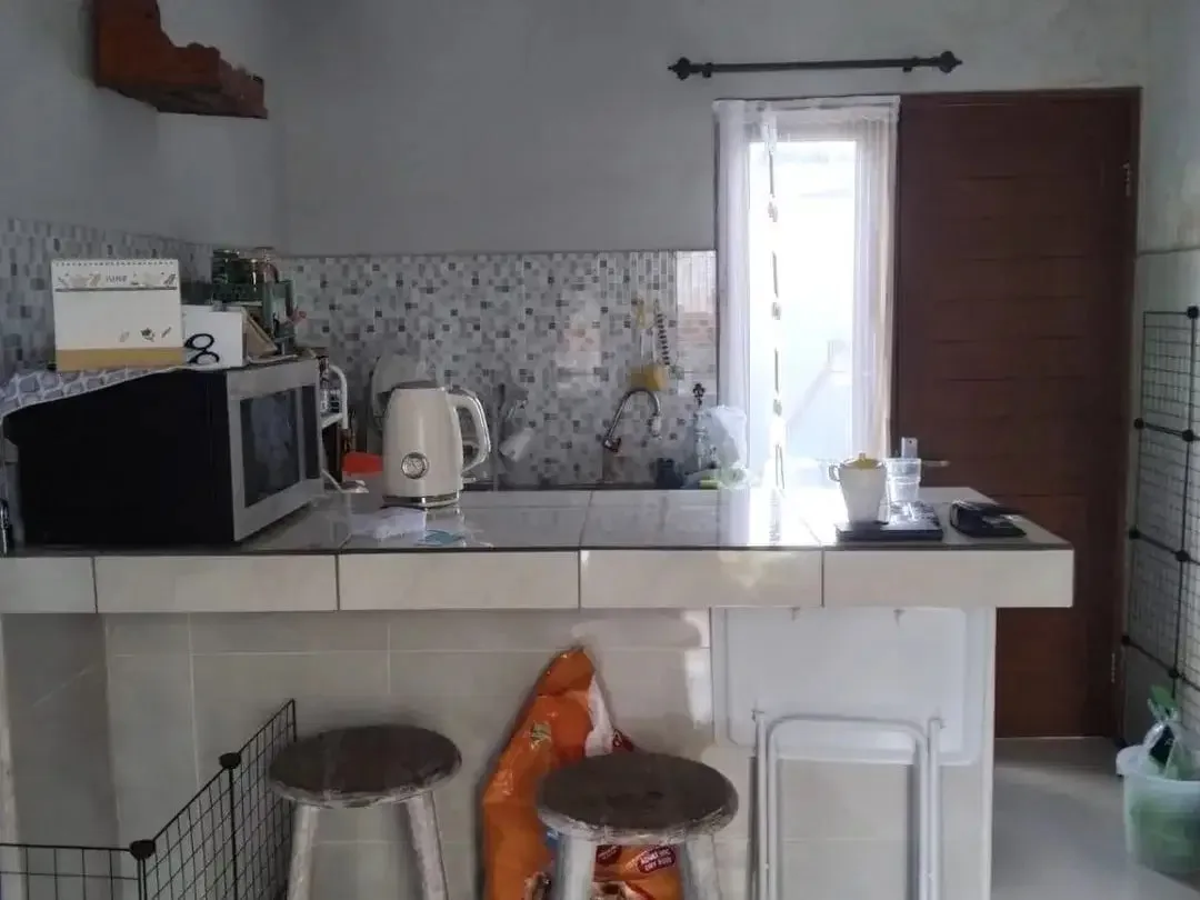 Dijual rumah minimalist modern lantai 1 siap huni yang berlokasi di dalam perumahan dosen kopertis di jalan Gutiswa - Cekomaria , peguyangan kangin de - Image 6 of 7