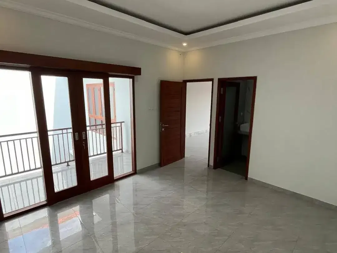 DIJUAL - RUMAH DENGAN PRIVATE POOL DI SANUR - Image 4 of 10