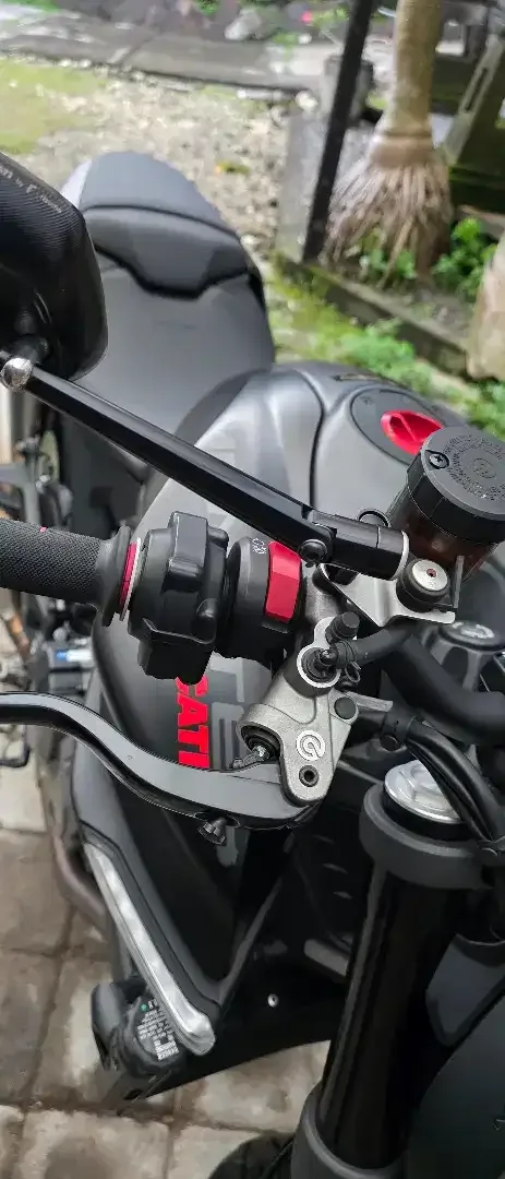 ducati monster 937 FP - Image 4 of 5