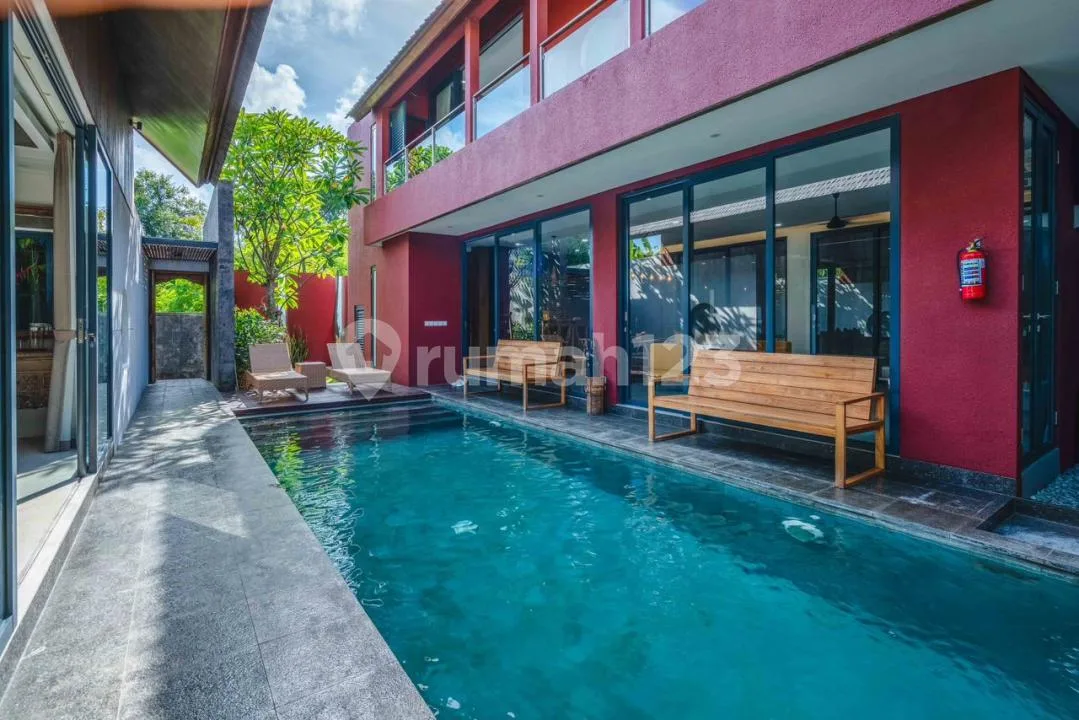 Timeless Design Villa Nelayan Canggu 3Bedrooms 305M2 . - Image 1 of 4