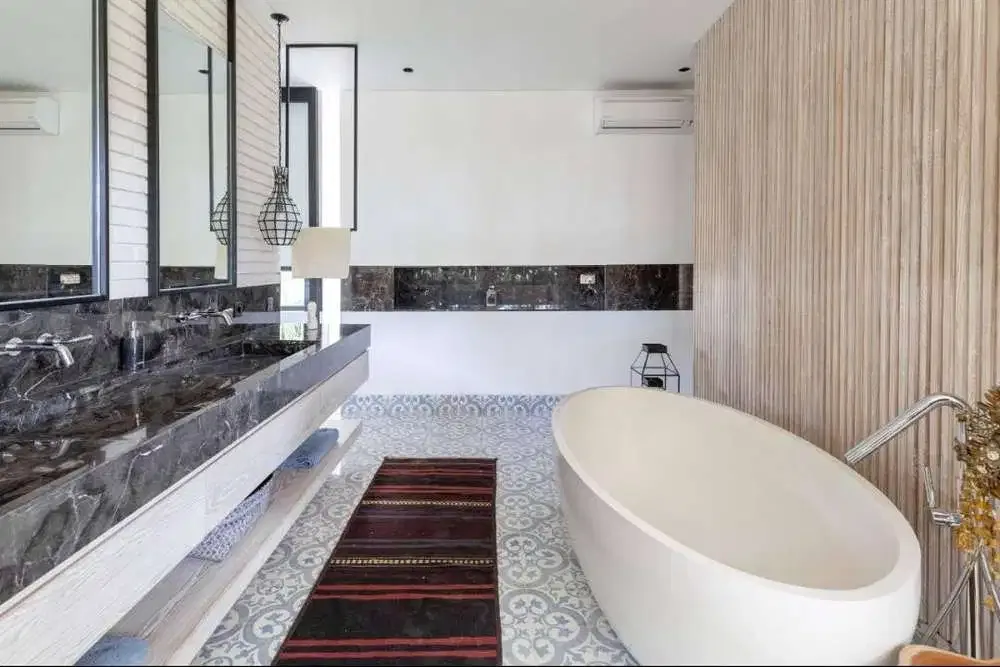BRAND NEW MEDITERANIANE LUXURY VILLA - Image 8 of 10