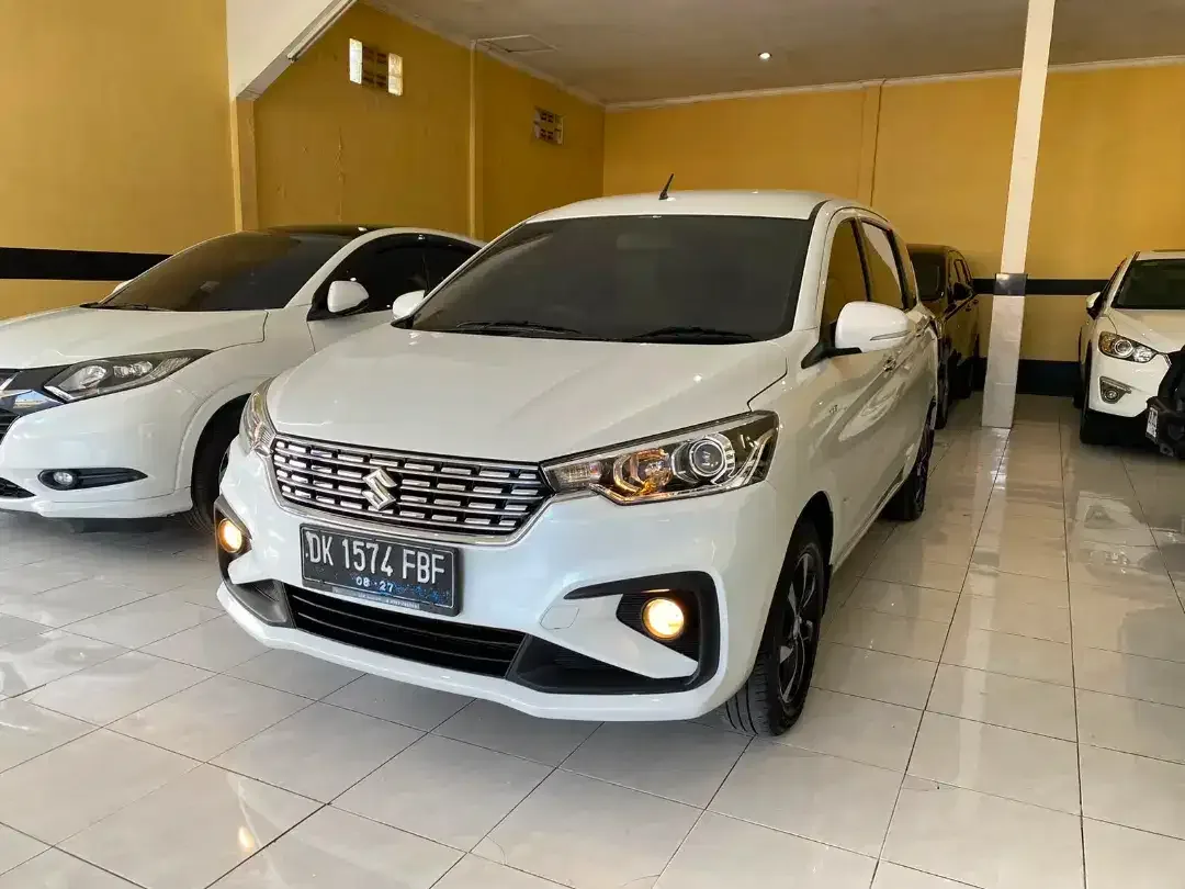 Suzuki Ertiga GX 2022 Automatic - Image 4 of 10