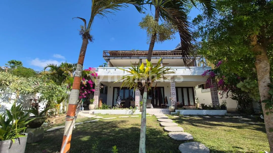 Freehold - Exclusive Ocean View Villa With Large Pool And Rooftop For Sale In Labuan Sait, Pecatu, Uluwatu, Bali - Image 2 of 4