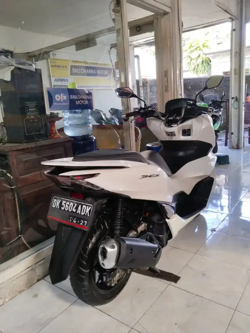 Honda PCX 160 CC thn .2022 cash Bali dharma motor - Image 4 of 5
