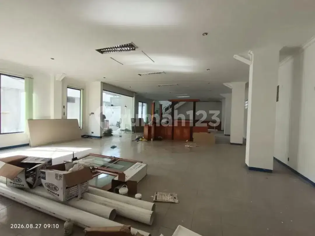 2 Gedung Kantor Siap Pakai Bypass Ngurah Rai Sanur, Lt10are Lb1.392m², HGB S/D 2047, Rp 35 Miliar - Image 4 of 10
