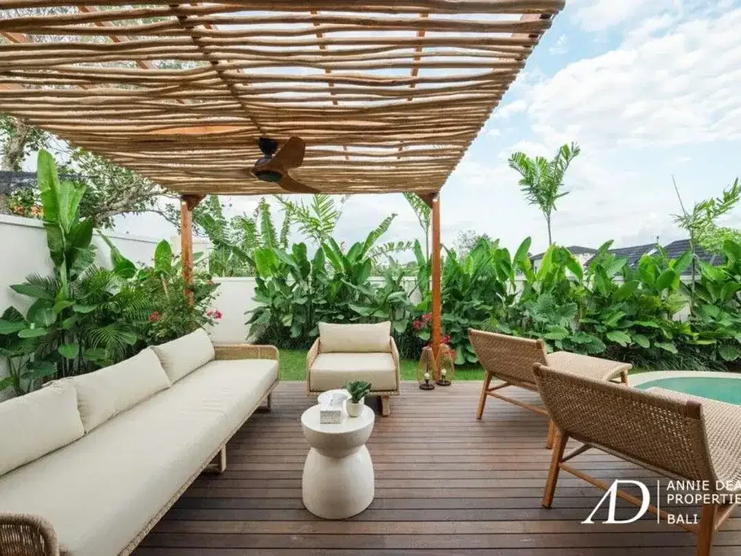 LEASEHOLD | MODERN TROPICAL 2-BEDROOM VILLA IN CANGGU - Image 3 of 10