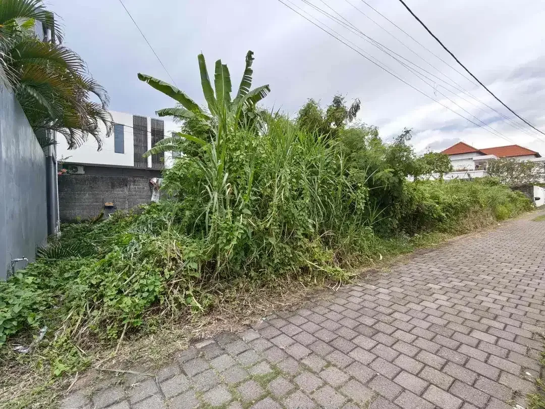 SMALL PLOT PRIME AND STRATEGIC LOCATION AT UMALAS BUMBAK - Image 7 of 7