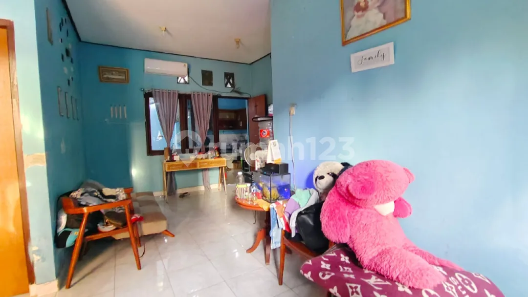 Rumah Dekat Pasar dan Sekolah di Taman Giri Nusa Dua Badung - Image 4 of 4