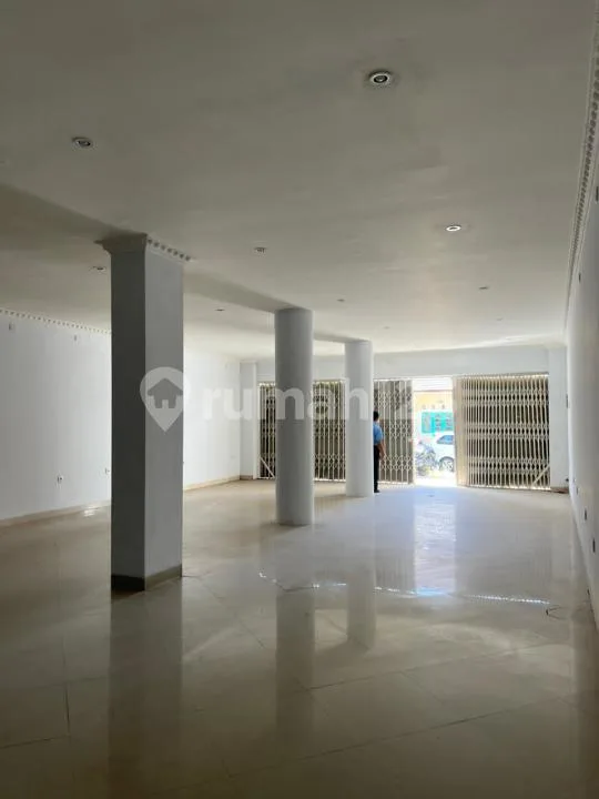 Dijual / Dikontrakkan Ruko 3 Lantai - Jl. Pulau Buton, Denpasar - Image 3 of 4