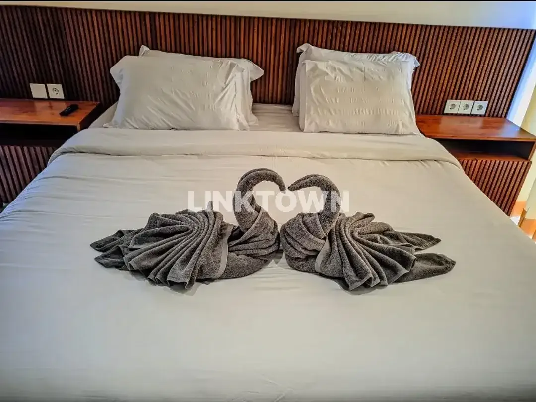 New Brand Modern 3 Bedrooms Villa, Perfectly Located In Jln Uluwatu - Image 9 of 9