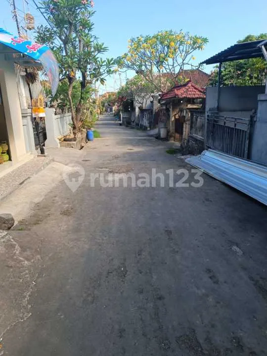 Rumah 4 Kamar Furniture Lokasi Dekat Sanur dan Ubud Siap Huni - Image 4 of 4
