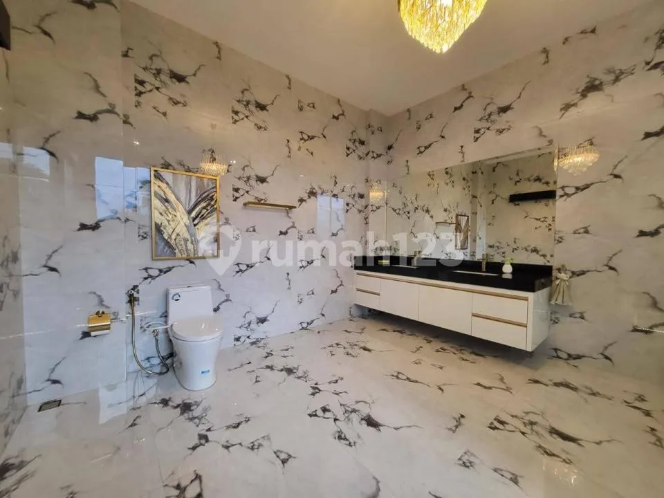 Dijual Luxury Villa Jimbaran Bali - Image 2 of 4