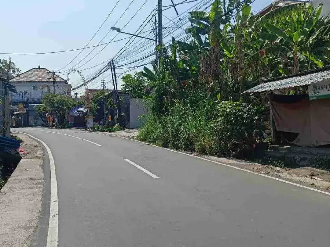 Tanah 1,3are di Jalan Utama Siulan Penatih Dekat Gatsu Timur Tohpati Sanur - Image 3 of 3