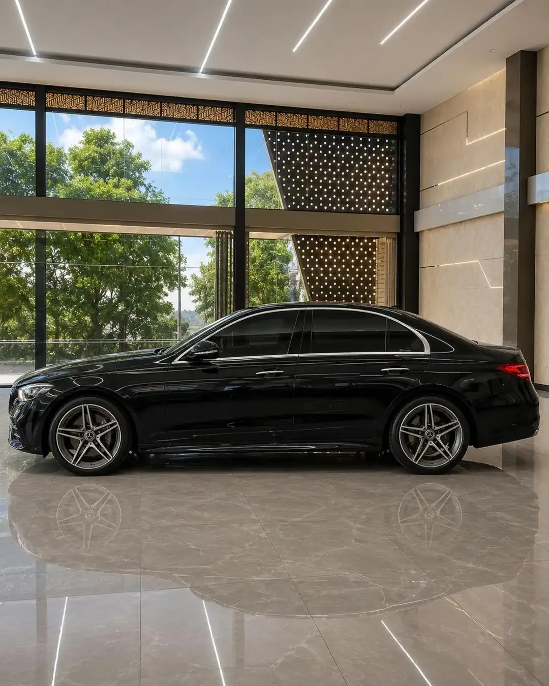 Mercy C300 AMG 2023 Low KM - Image 2 of 6