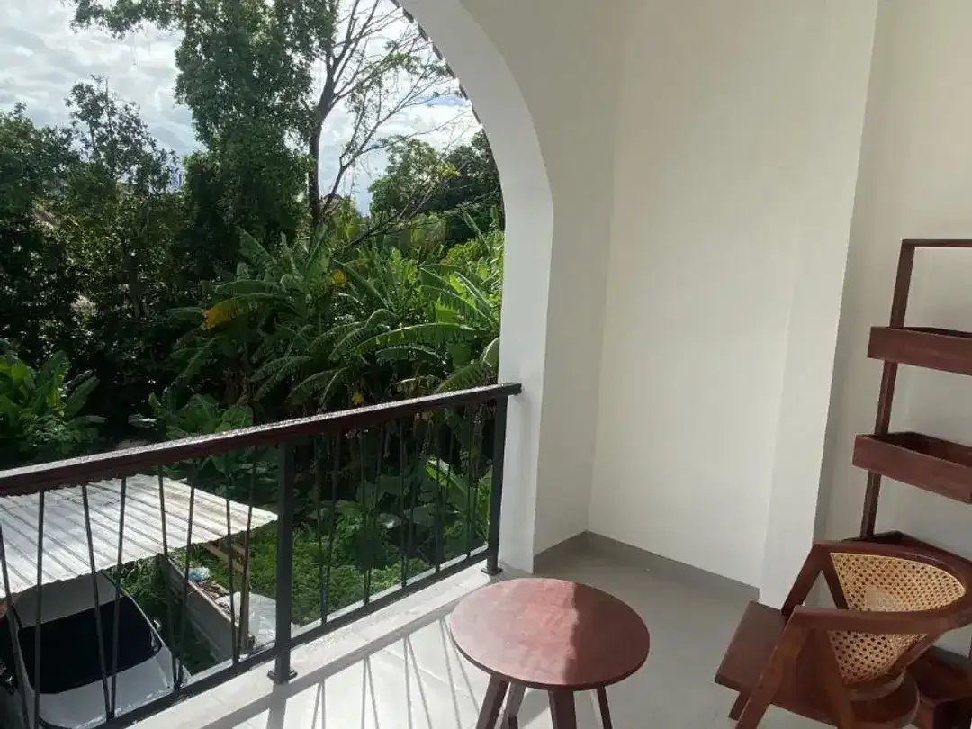 FULLY FURNISHED VILLA FOR SALE AT PADONAN KUTA UTARA BALI - Image 10 of 10