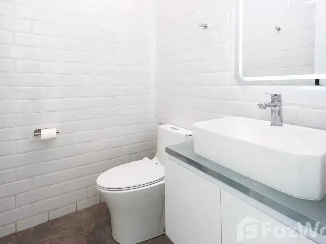 2 Bedroom Townhouse for sale in Seminyak, Bali - Image 7 of 10