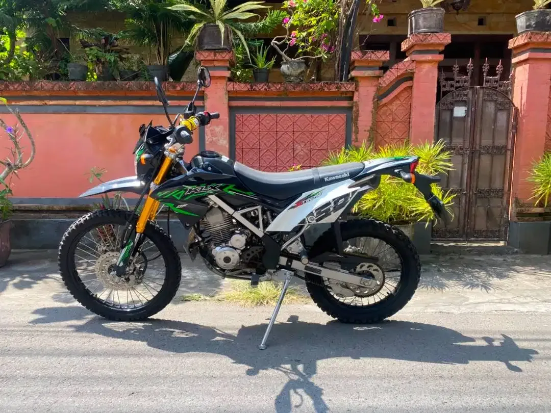 KLX BF EXTREME 2022 - Image 1 of 6