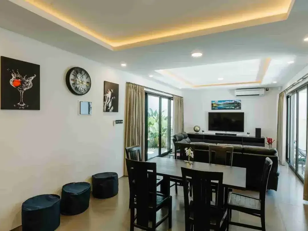 Villa Cantik di Canggu Berawa Badung Bali - Image 4 of 8