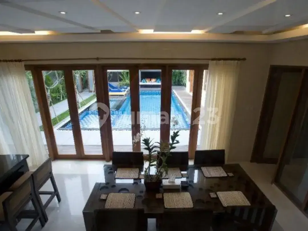 2 Unit Villa Dalam 1 Kompleks di Umalas Klecung | Investasi Premium - Image 9 of 10