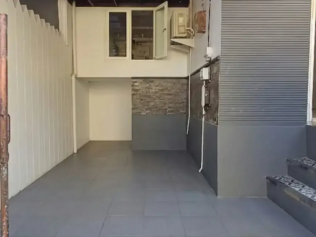 Rumah Cantik Siap Huni di Jalan Karang Mas Jimbaran Dekat Ayana dan Four Seasons - Image 2 of 10