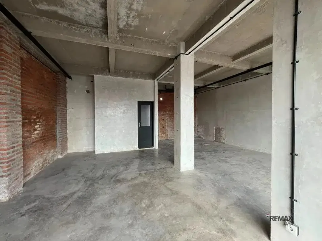 Strategic 2-Storey Building For Rent In Canggu - Image 4 of 4