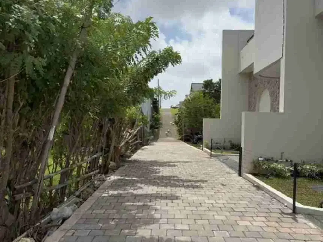 Dijual Tanah Strategis View GWK Depan Rodeo Hill Residence – Ungasan, Kuta Selatan - Image 6 of 9