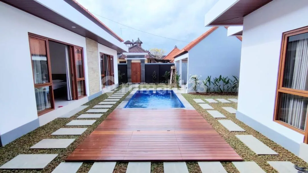 Open Plan 3 Bedrooms Villa In Kerobokan With Swimming Pool - Image 4 of 4