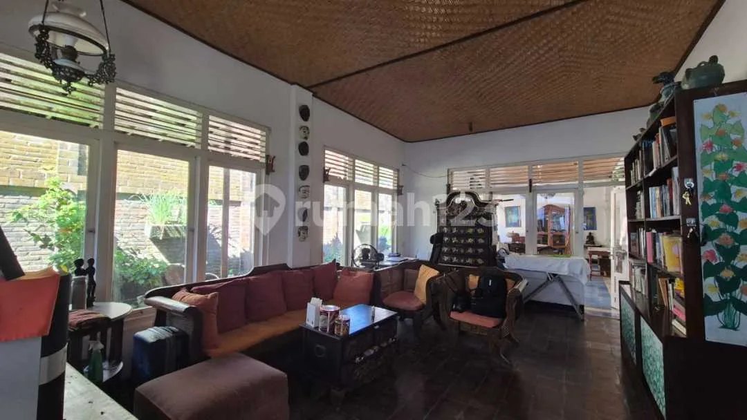 Dijual Tanah Bonus Rumah Tua di Pusat Sanur - Image 2 of 4