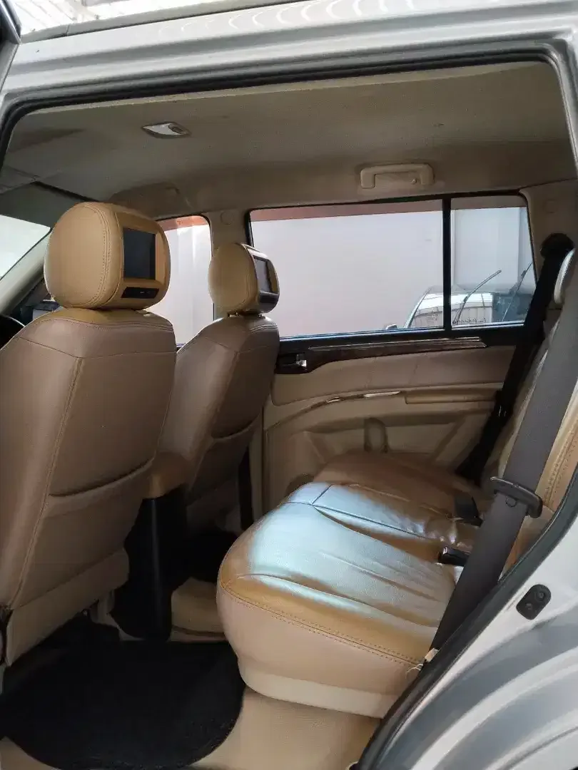 PAJERO SPORT DAKAR SUPER ISTIMEWA FULL VARIASI GANTENG - Image 5 of 9