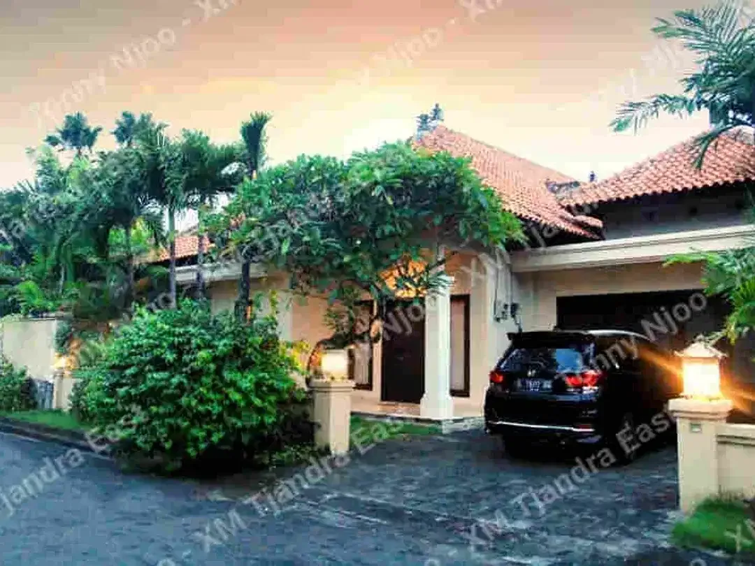 Villa Putra Bali Hills Benoa Bali, Lokasi Tenang dan Nyaman - Image 8 of 10