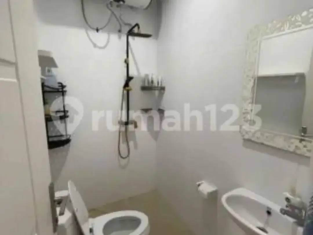 Full Furnished, Rumah, 2 Lantai, SHM Taman Ambengan Jimbaran - Image 4 of 10
