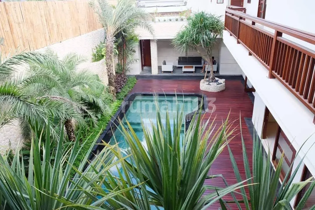 Villa Bangunan Baru Fullnished Pool Strategis di Umalas Bumbak - Image 2 of 4