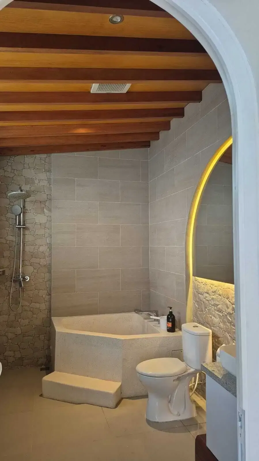Dijual / Disewakan Villa Pererenan Bali - Image 10 of 10