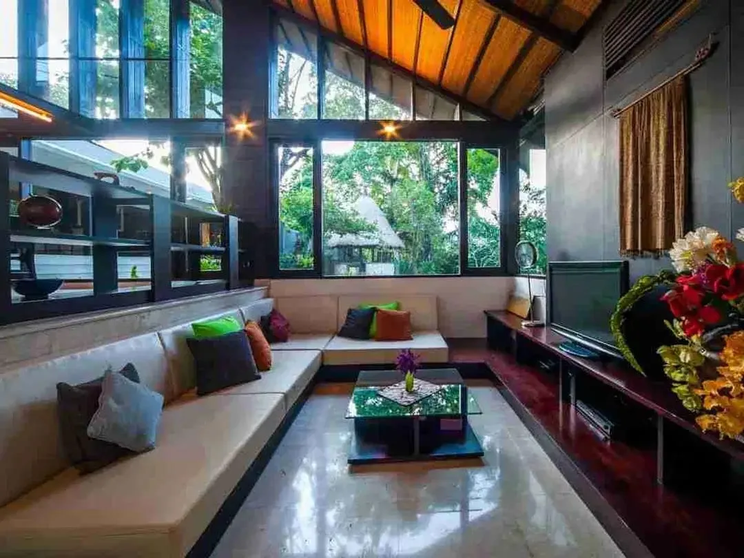 Tropis Modern River view Huge Garden Villa Sukawati Ubud Gianyar Bali - Image 8 of 10